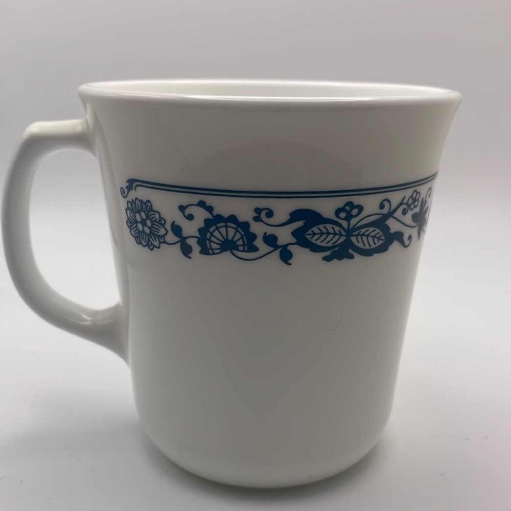 Vintage - Corning Cup